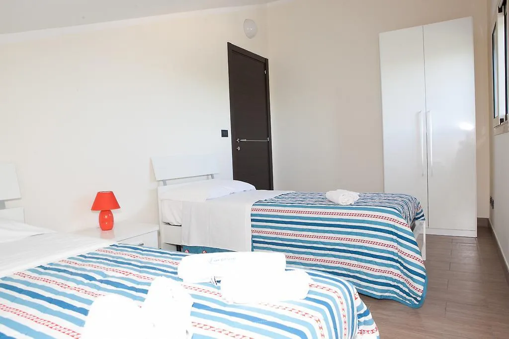 Residence Fronte Mare Santa Maria Del Focallo Appart hôtel